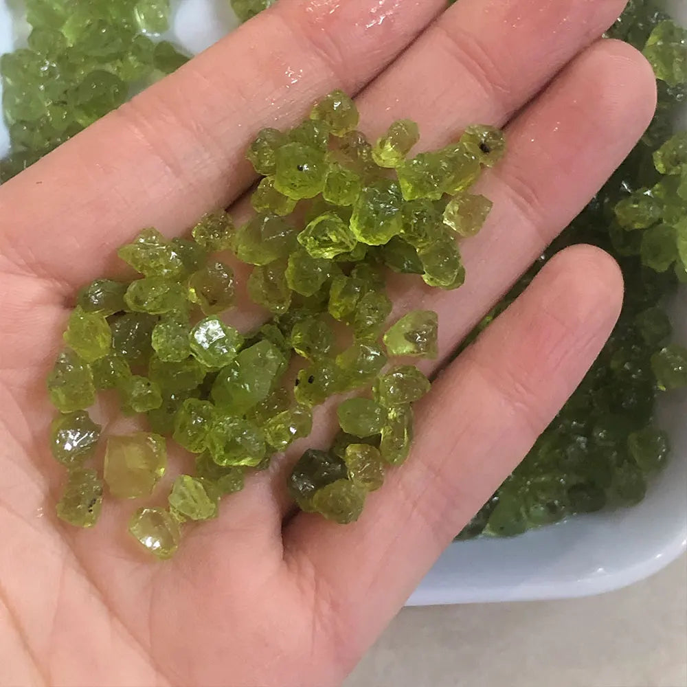 20g/Pack Natural Peridot Olivine Quartz Chips – Raw Gemstone Gravel for Healing, Decoration & Feng Shui - Image 6